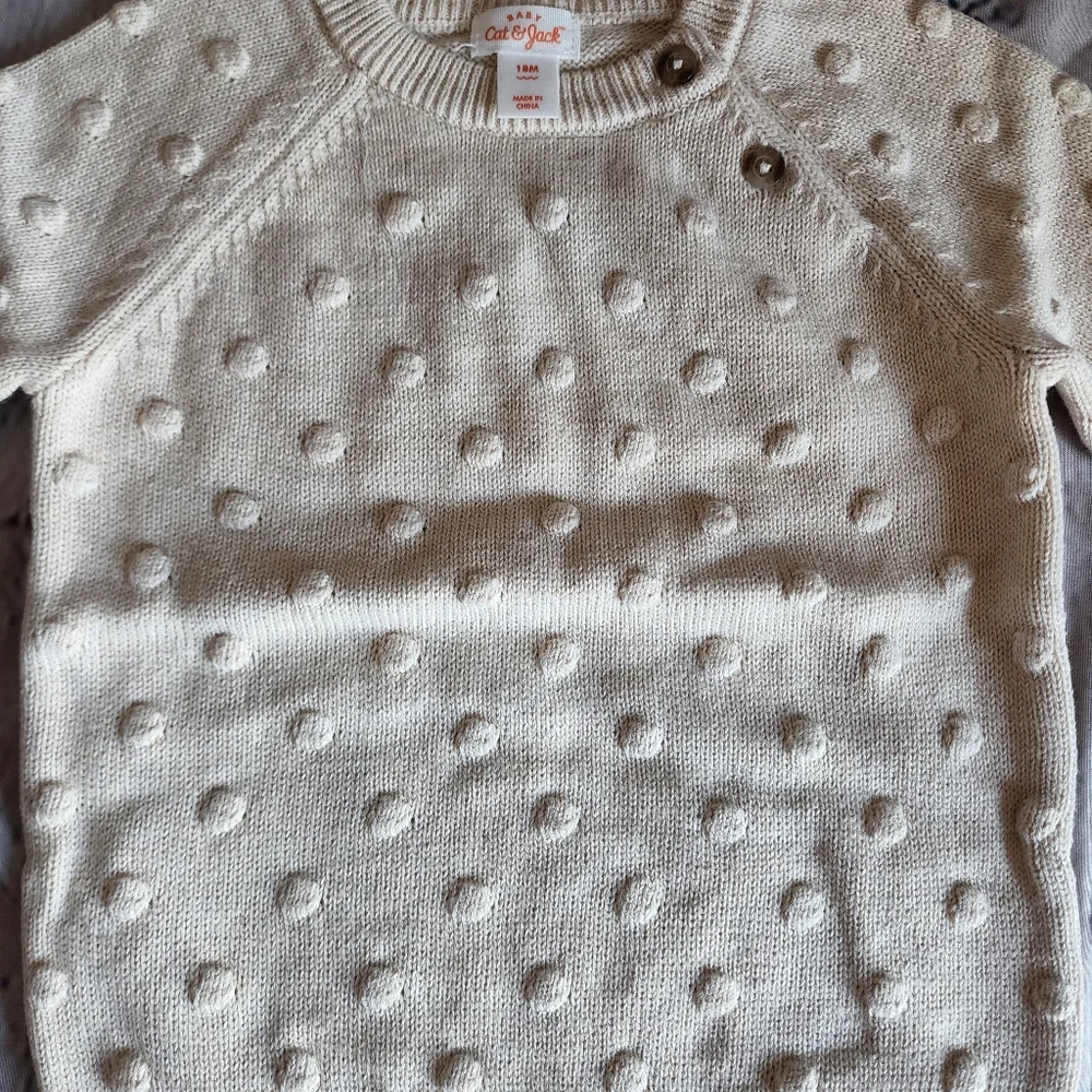 Beige bubble knit baby set cat and Jack 18 months - Picture 3 of 11